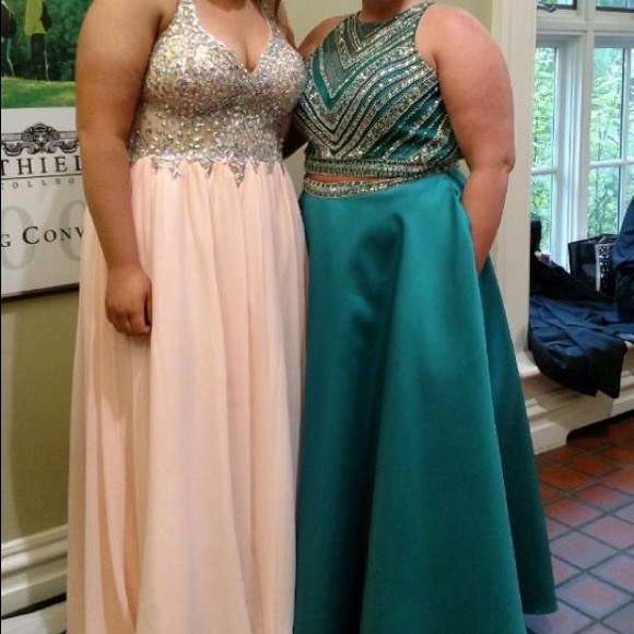 Prom Dress - Picture 2 of 7